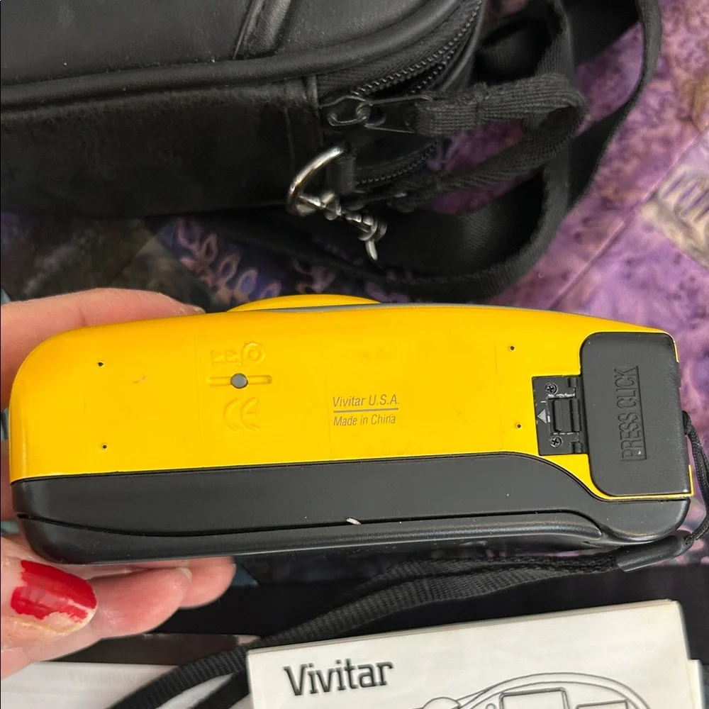 A35 Splash Proof Vivitar Yellow Camera